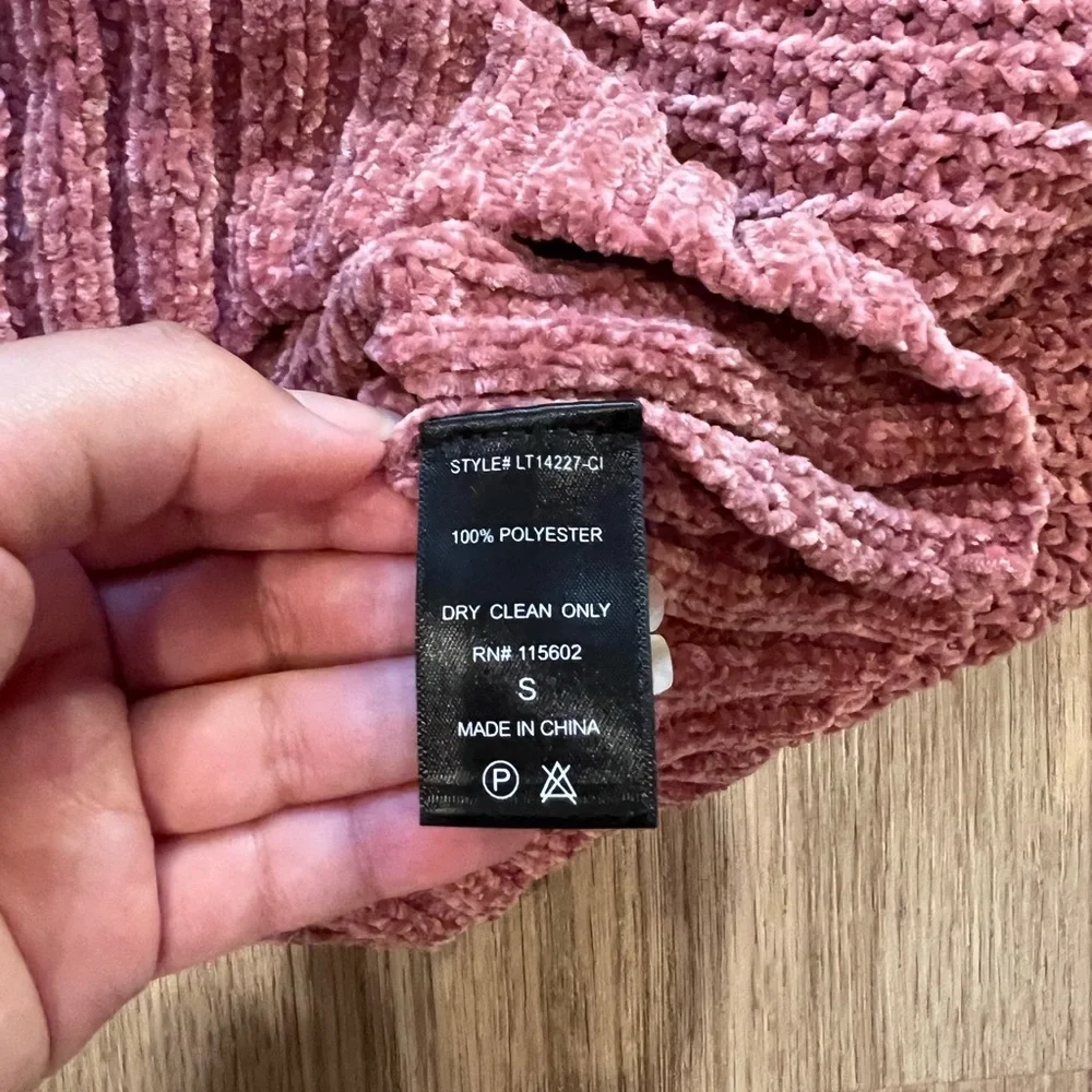 Chunky Knit Low V-Neck Pink Long Sleeve Top - Picture 4 of 4